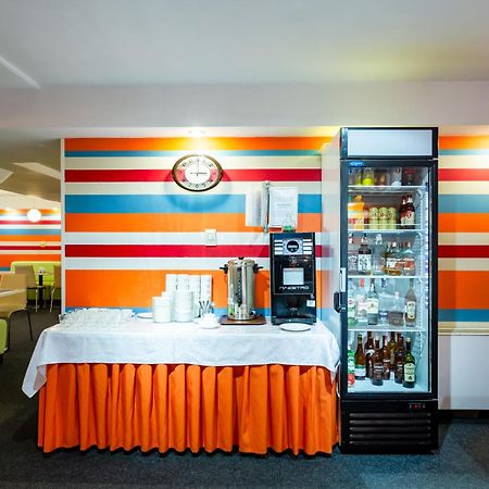 Practicotel Kiev Eksteriør bilde