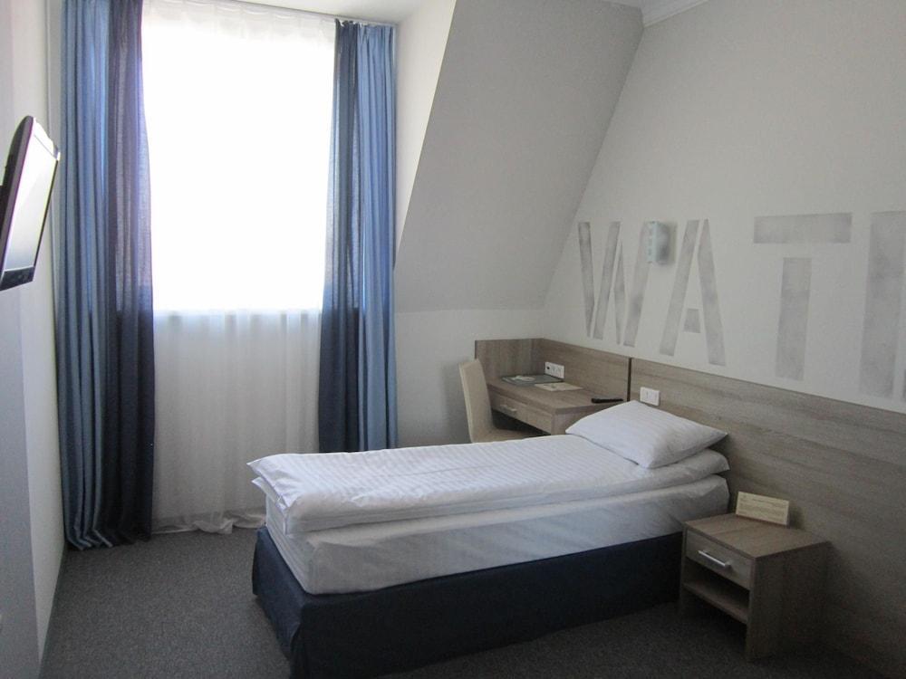 Practicotel Kiev Eksteriør bilde
