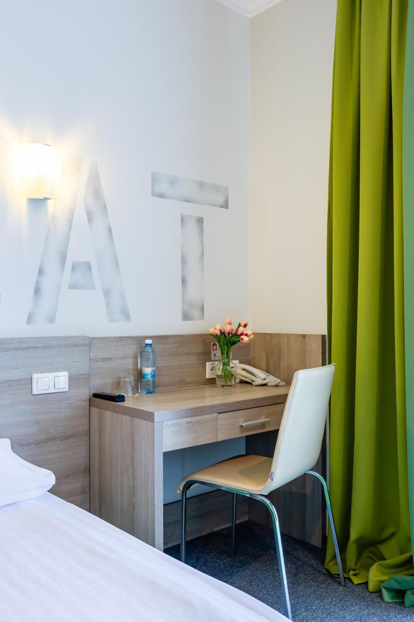 Practicotel Kiev Eksteriør bilde