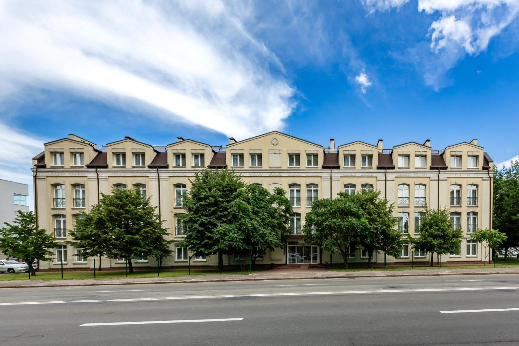 Practicotel Kiev Eksteriør bilde