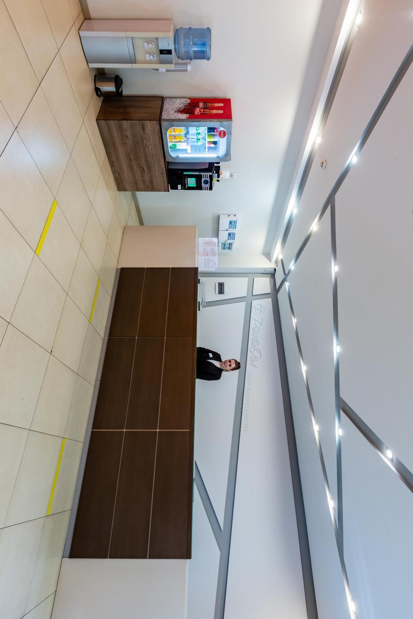 Practicotel Kiev Eksteriør bilde